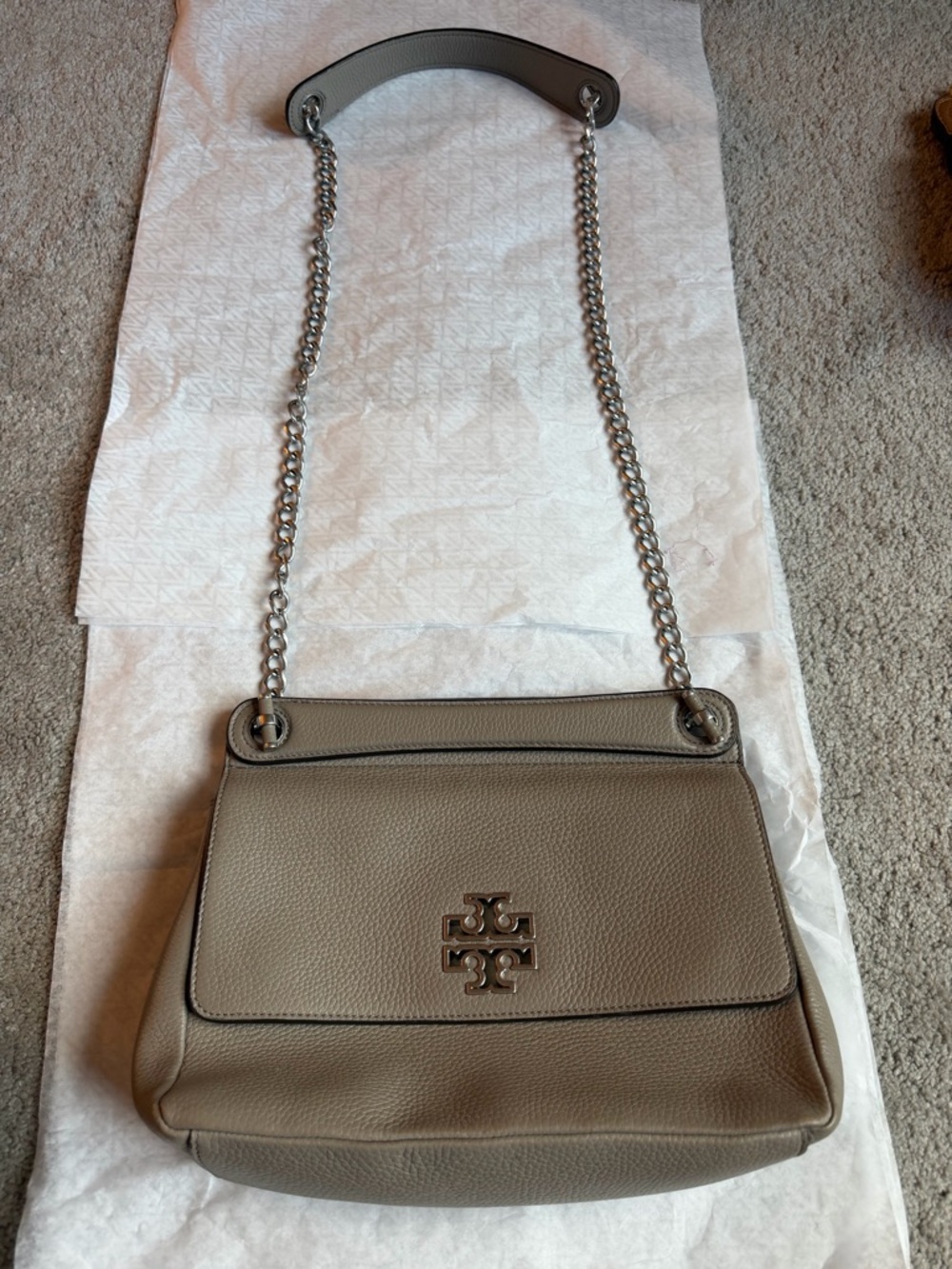 Tory Burch Pebbled Leather Chain Shoulder Bag in Taupe